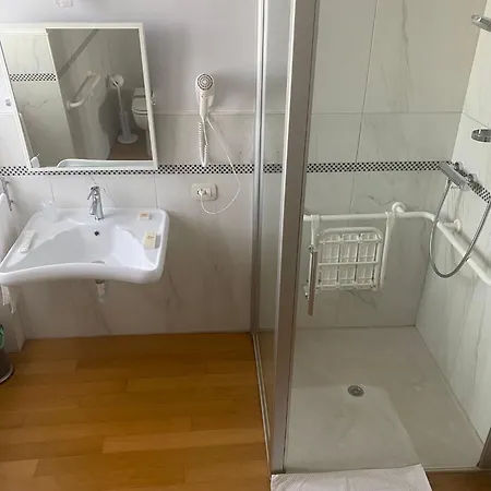 Palazzo Riccucci Hotel *