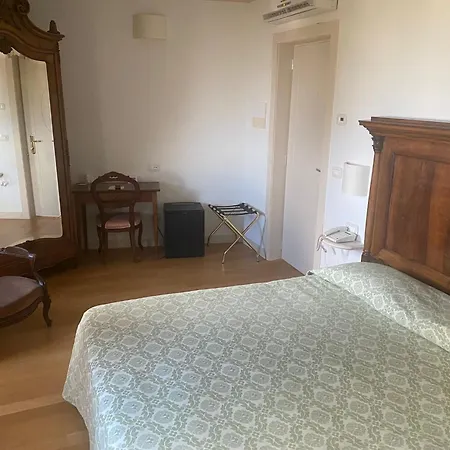 Hotel Palazzo Riccucci Montappone