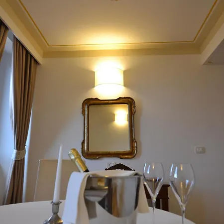 מלון Palazzo Riccucci