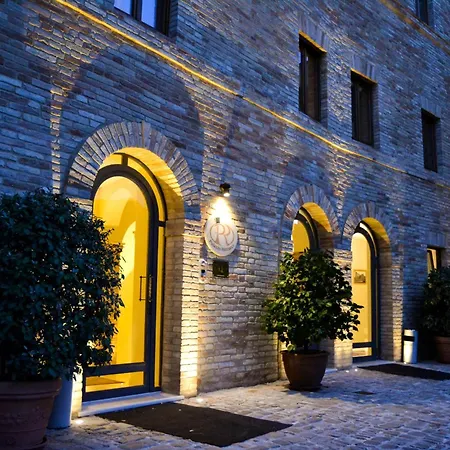 Palazzo Riccucci Montappone