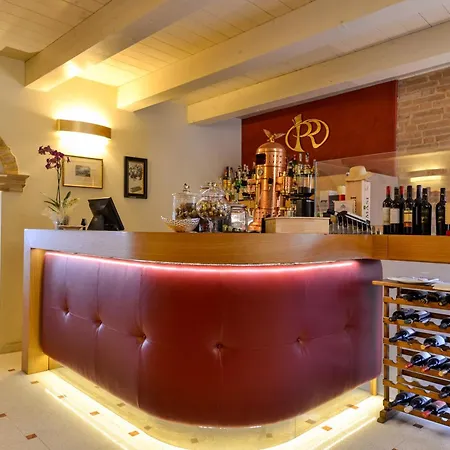 Palazzo Riccucci Hotel